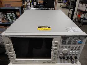 Agilent E5515b 8960 Series Wireless Communication Test Set Opt 002