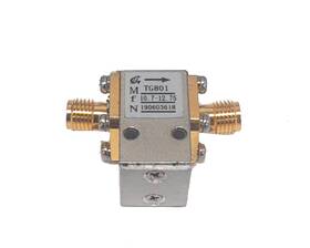 Racomtech Tg801 10.7-12.75ghz Coaxial Ferrite Isolator Sma To