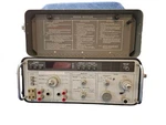 Vintage Hp Hewlett Packard Model 3551A Transmission Test Set With Cords & Lid. Fixed Price $125.00.